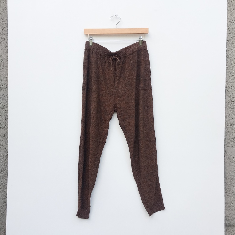 House of Dagmar Metallic Joggers- Copper, XS - Picture 8 of 8